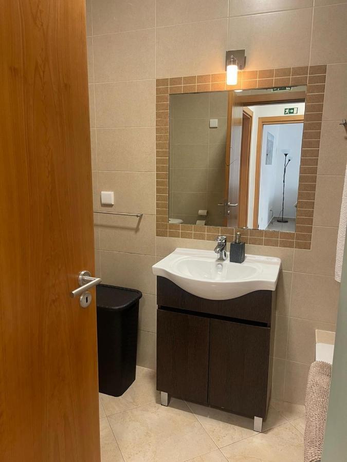 Cricket Apartments Феррел Экстерьер фото